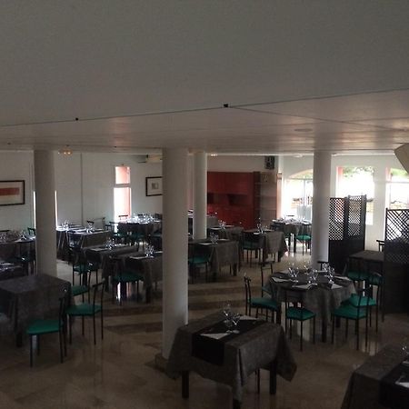 Fuendetodos Hotel Rural Capricho De Goya מראה חיצוני תמונה