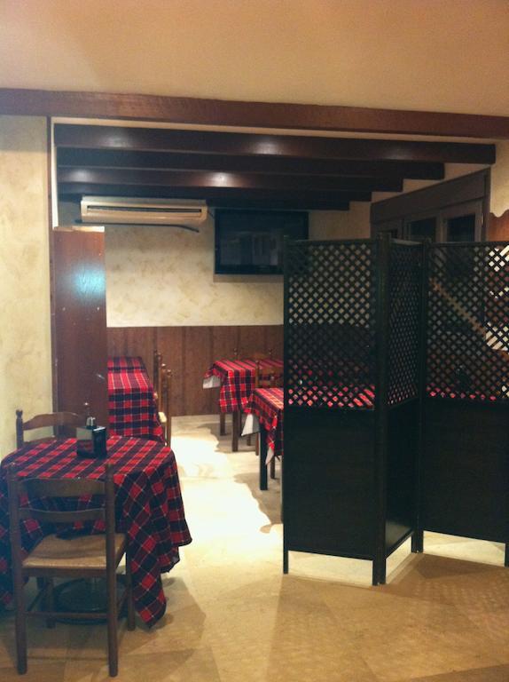 Fuendetodos Hotel Rural Capricho De Goya מראה חיצוני תמונה