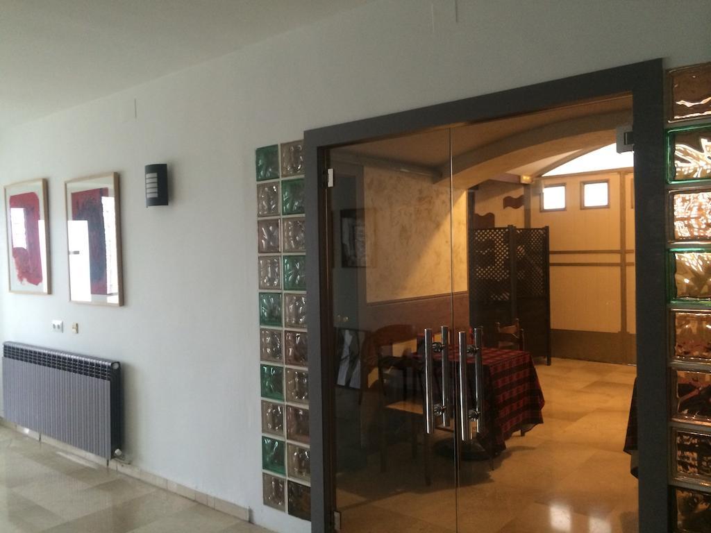 Fuendetodos Hotel Rural Capricho De Goya מראה חיצוני תמונה