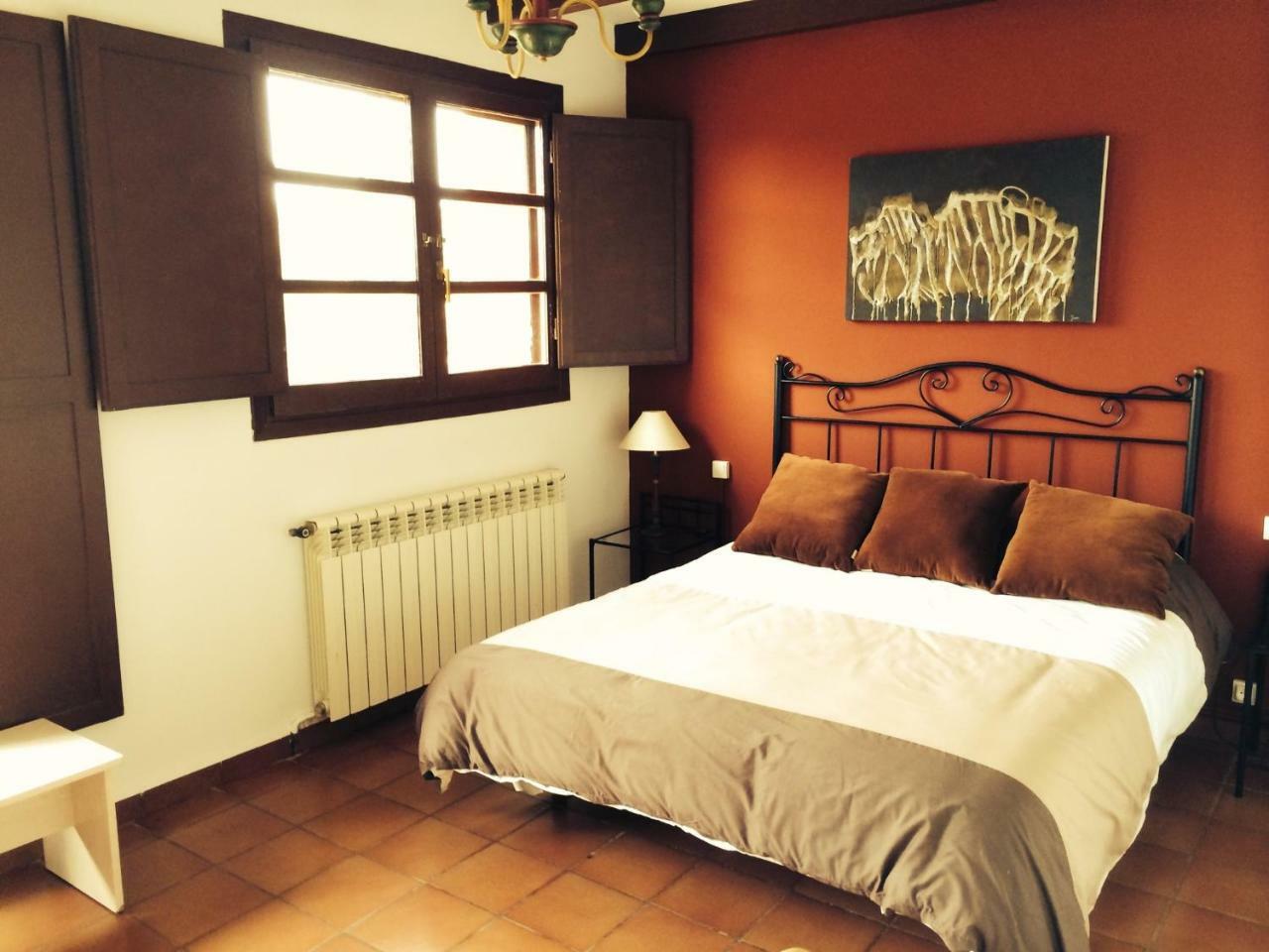 Fuendetodos Hotel Rural Capricho De Goya מראה חיצוני תמונה